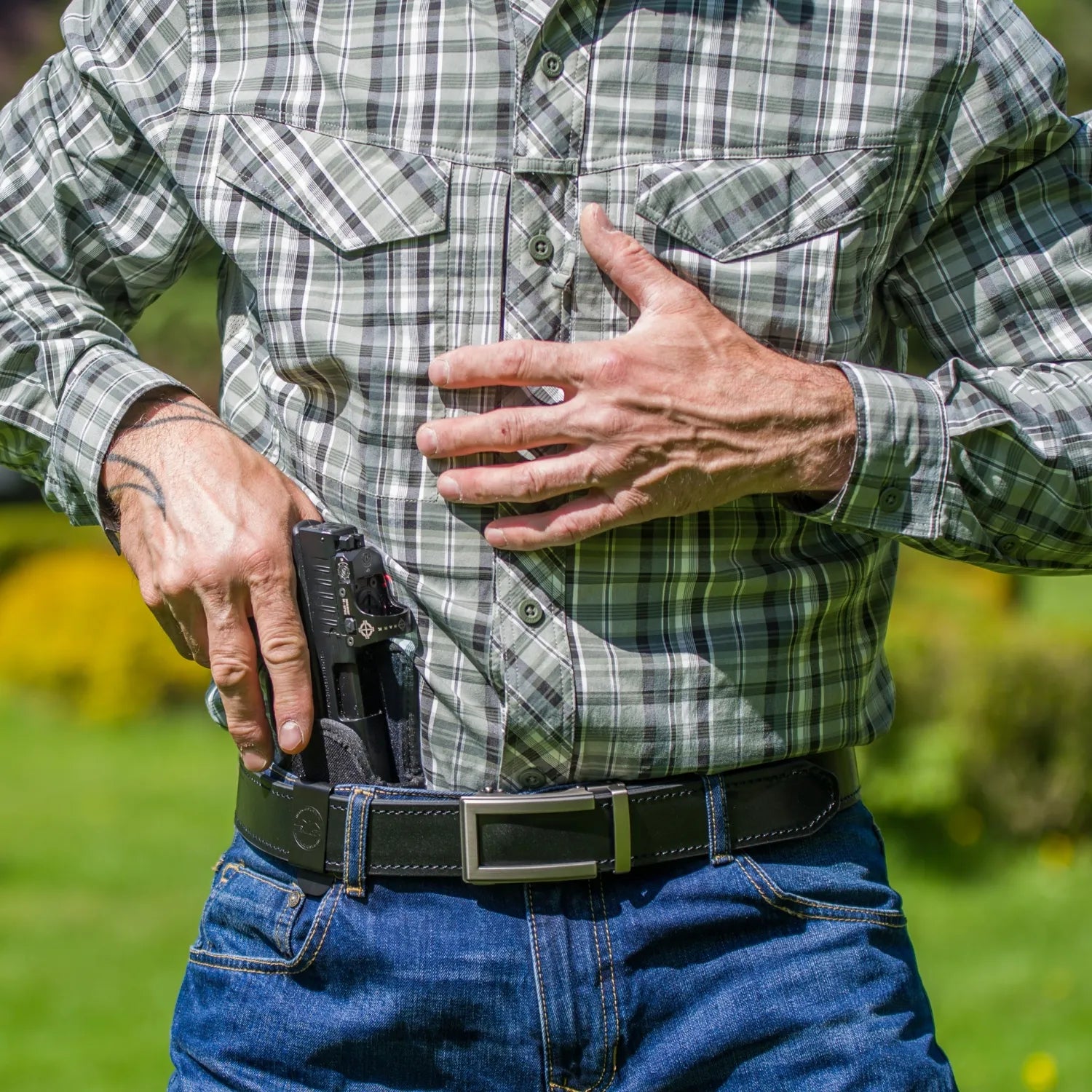 AM82 Universal Nylon IWB/OWB Holster