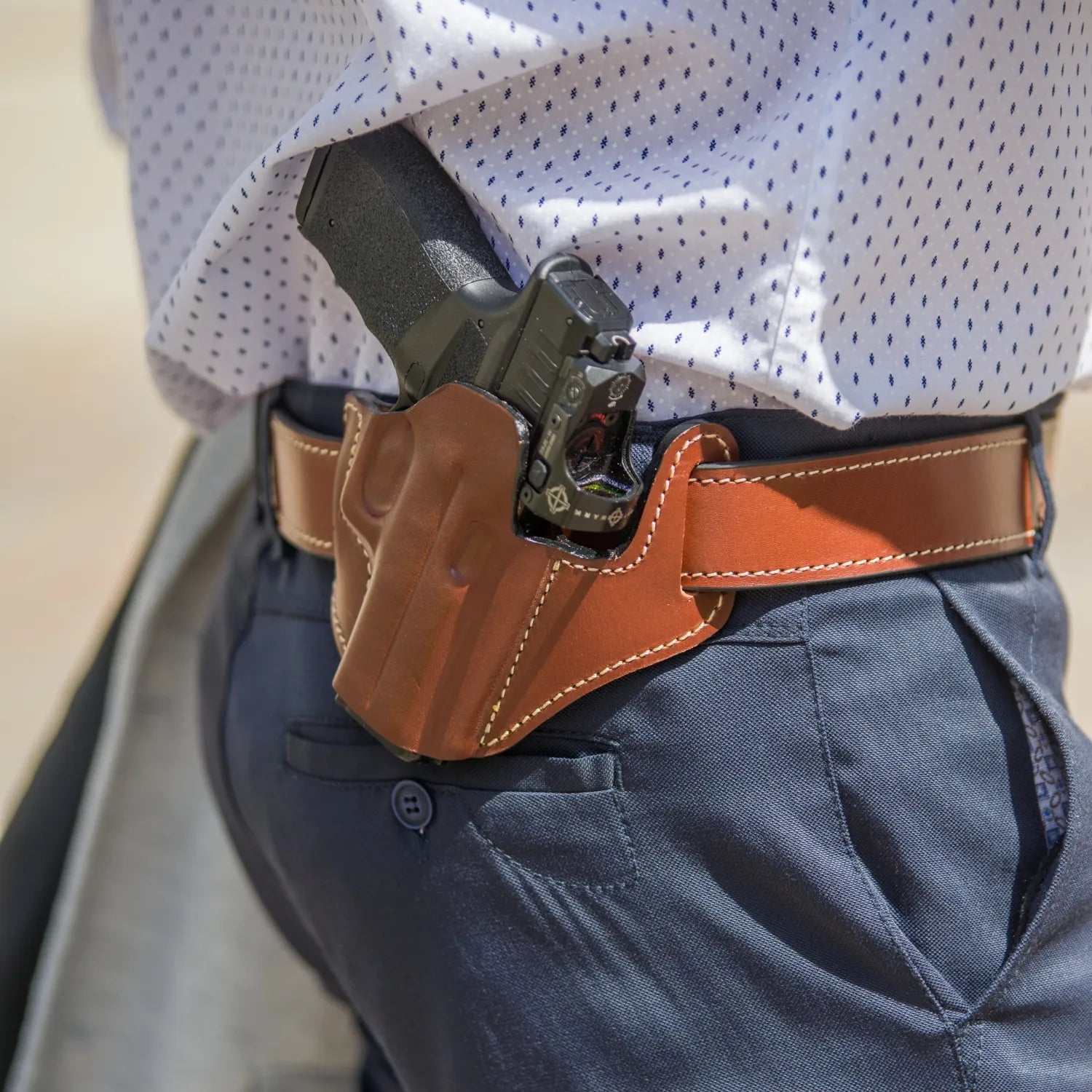 CM03 Leather OWB Universal Holster With Open Top