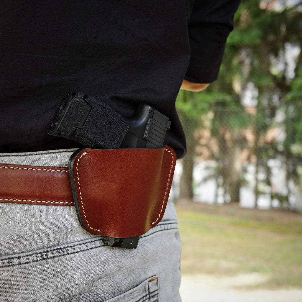 AM03 Simple Leather IWB/OWB Universal Holster