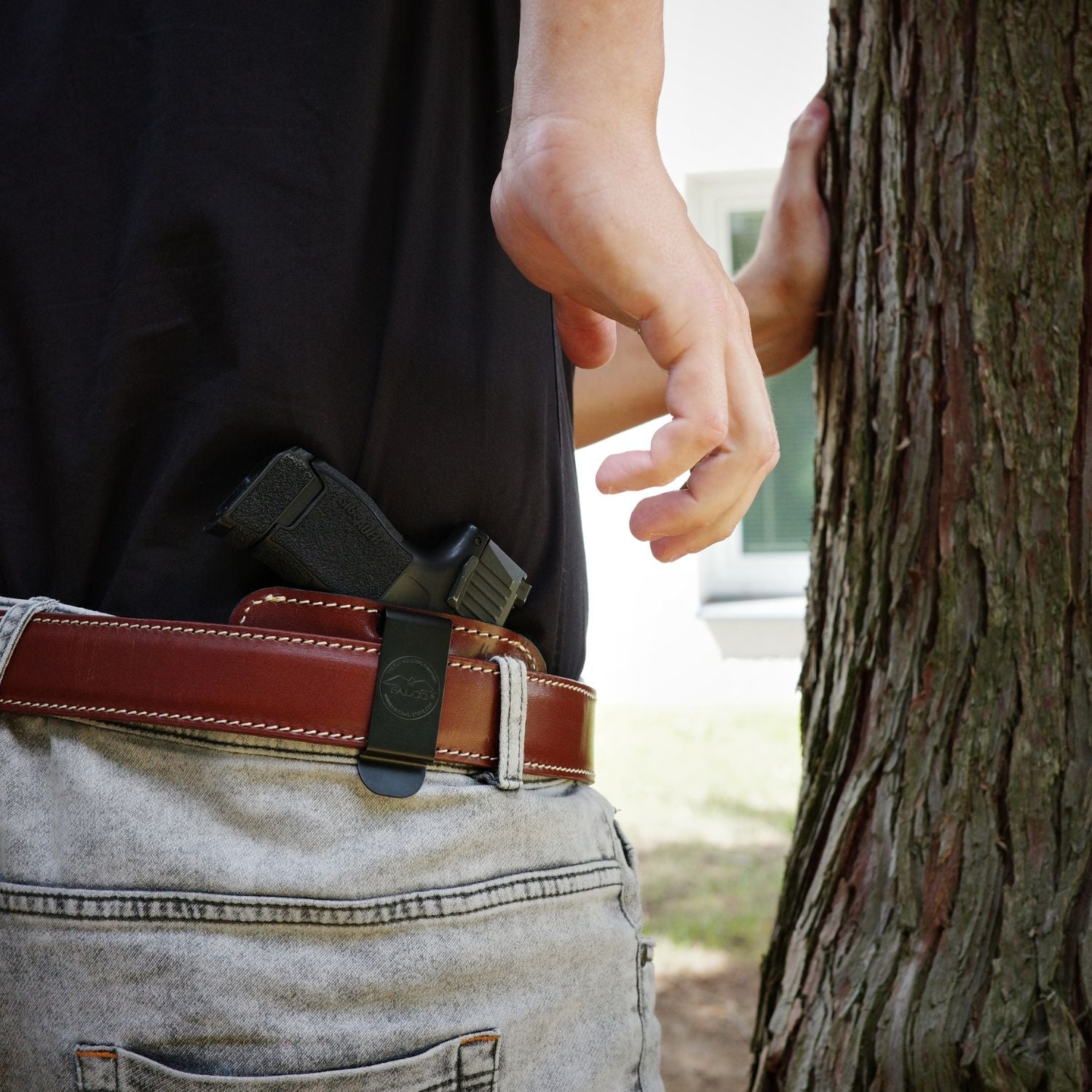 AM03 Simple Leather IWB/OWB Universal Holster